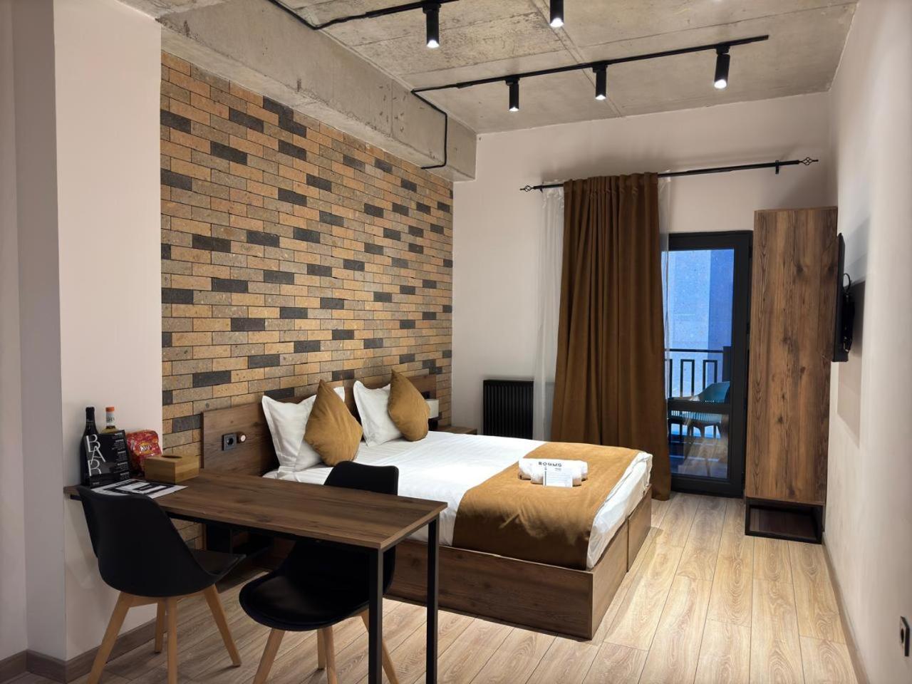 Rooms Apart-Hotel By Red Yerevan Ngoại thất bức ảnh