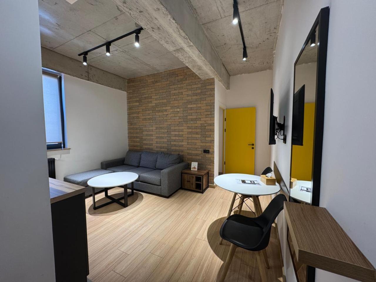 Rooms Apart-Hotel By Red Yerevan Ngoại thất bức ảnh